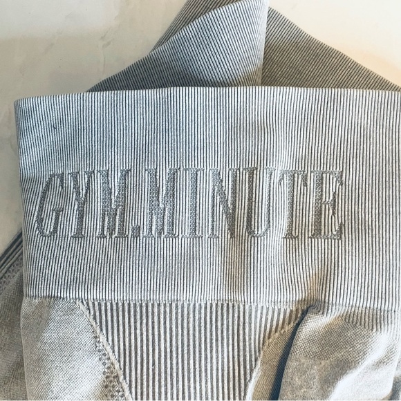 Gym Minute TikTok Workout Leggings - Picture 6 of 6